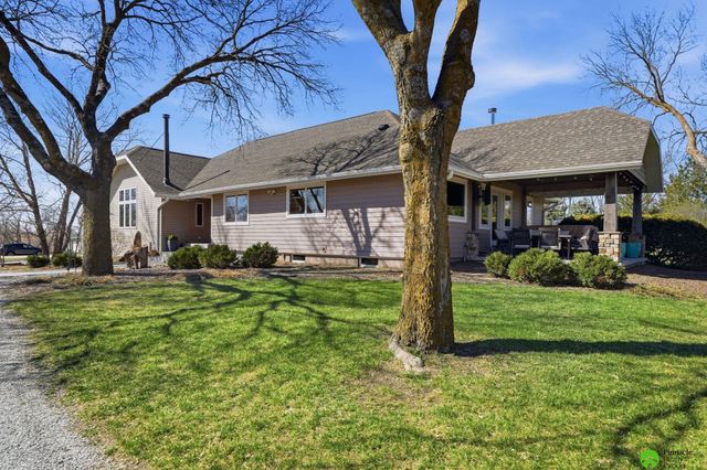 17879 S 68th Street, Hickman, NE 68372