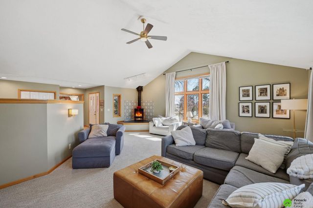 17879 S 68th Street, Hickman, NE 68372