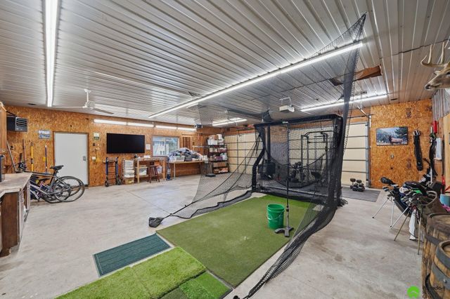 17879 S 68th Street, Hickman, NE 68372