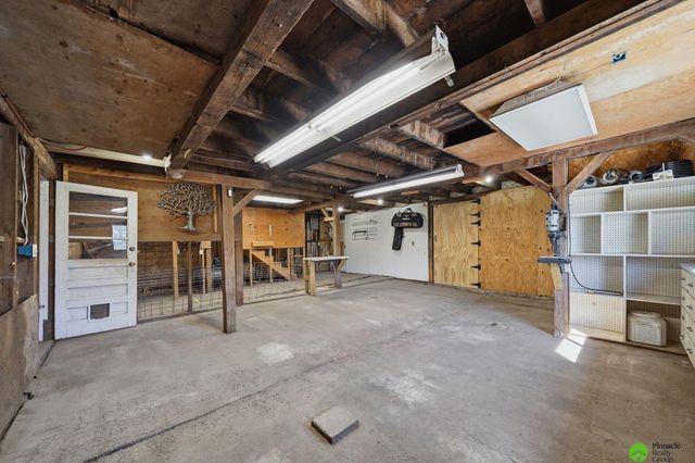 17879 S 68th Street, Hickman, NE 68372