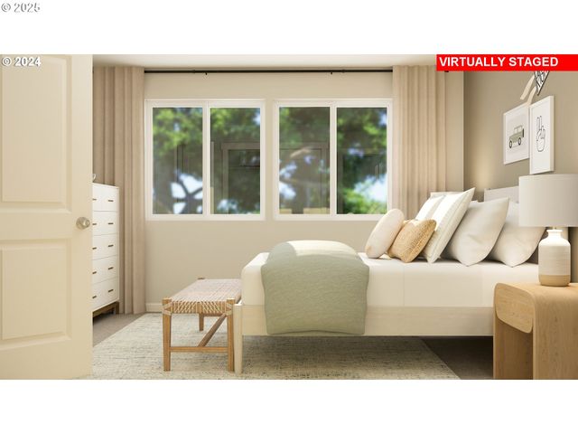 2431 Sawtelle Dr, Woodburn, OR 97071