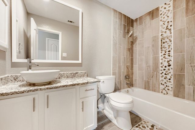 115 Autumn Trail, Red Oak, TX 75154