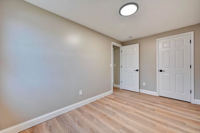 46 Waterside Way, Covington, KY 41017