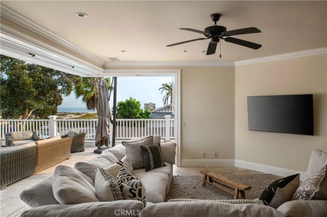 1160 Pine St, Coronado, CA 92118