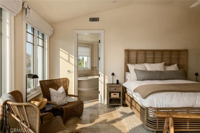 1160 Pine St, Coronado, CA 92118