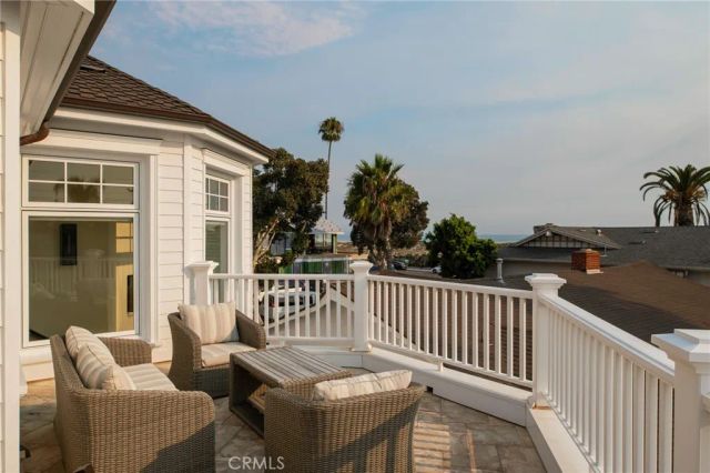 1160 Pine St, Coronado, CA 92118