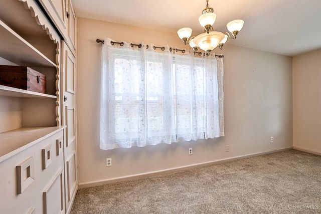 8609 Wicklow Avenue, Sycamore Twp, OH 45236