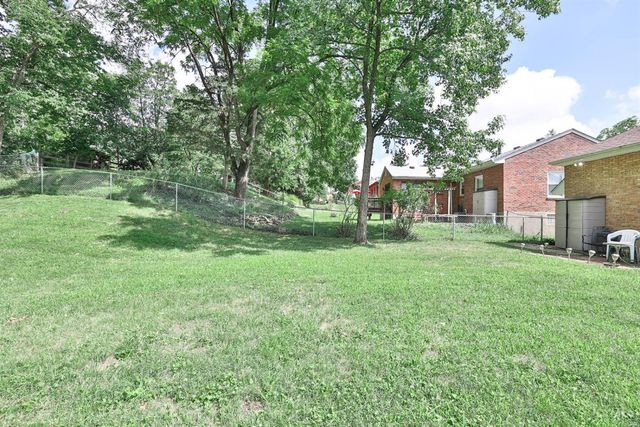 8609 Wicklow Avenue, Sycamore Twp, OH 45236