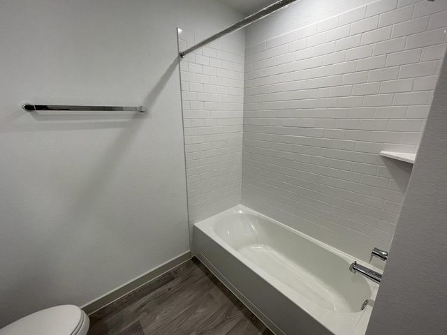 618 Hidden Brook Drive, Baytown, TX 77523