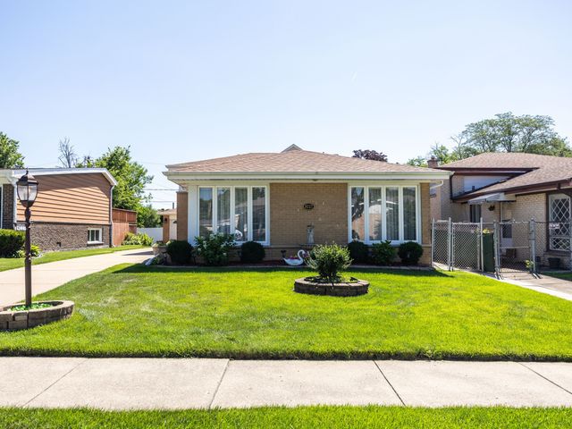 9227 Merrill Avenue, Morton Grove, IL 60053