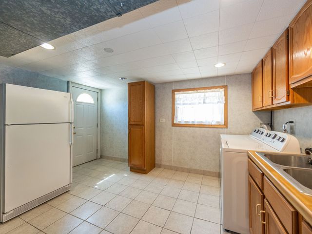 9227 Merrill Avenue, Morton Grove, IL 60053