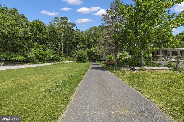 10373 FISH & GAME ROAD, Waynesboro, PA 17268