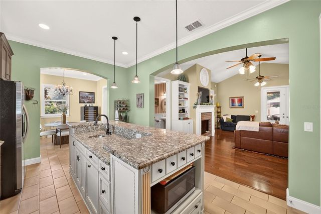 4713 SE 28TH STREET, Ocala, FL 34480
