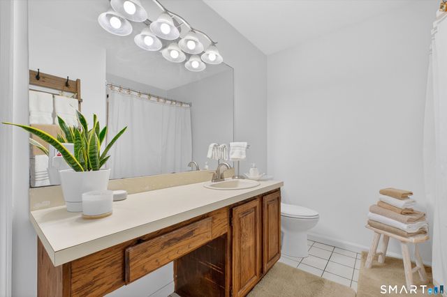 15-17 Boughton Street 1-6, Danbury, CT 06810