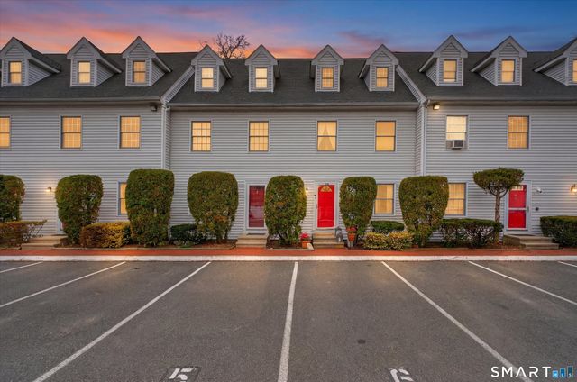 15-17 Boughton Street 1-6, Danbury, CT 06810