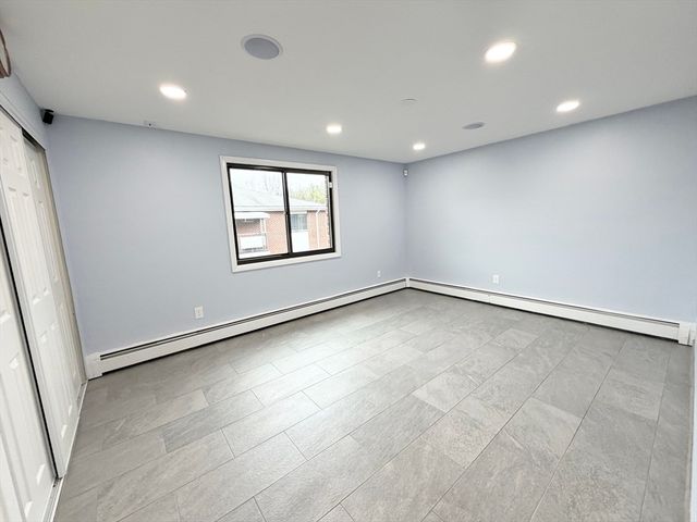 50 Colonial Drive 8, Andover, MA 01810