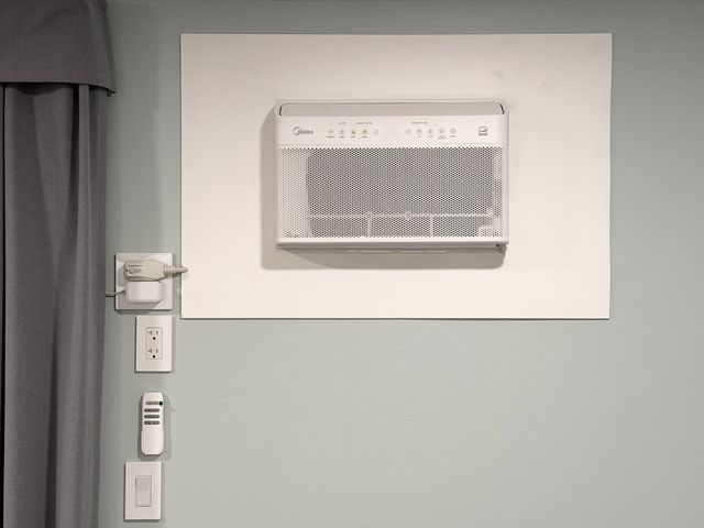 50 Colonial Drive 8, Andover, MA 01810