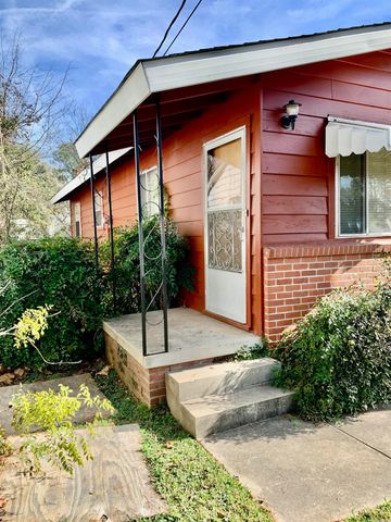 626 Mills Street, North Little Rock, AR 72117