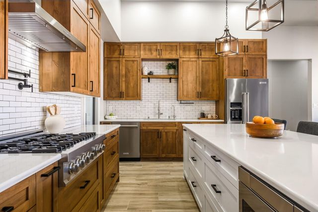 6531 Azor Lane NW, Albuquerque, NM 87120