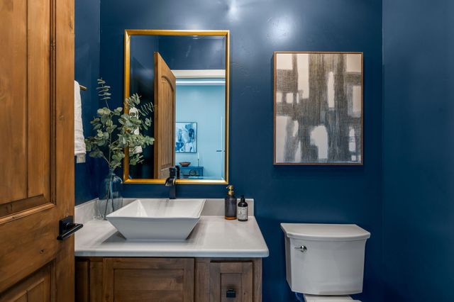 6531 Azor Lane NW, Albuquerque, NM 87120