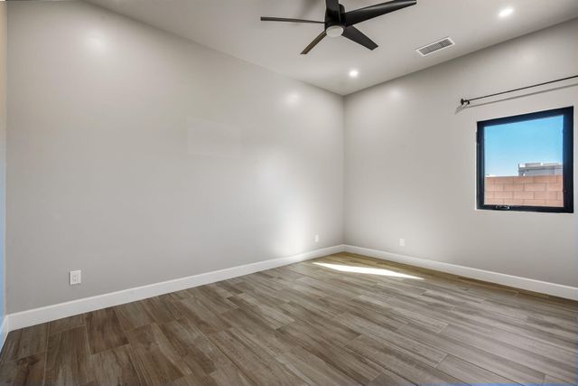 6531 Azor Lane NW, Albuquerque, NM 87120