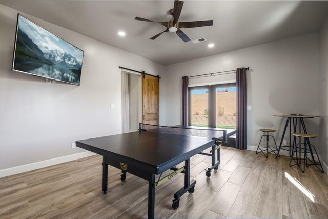 6531 Azor Lane NW, Albuquerque, NM 87120