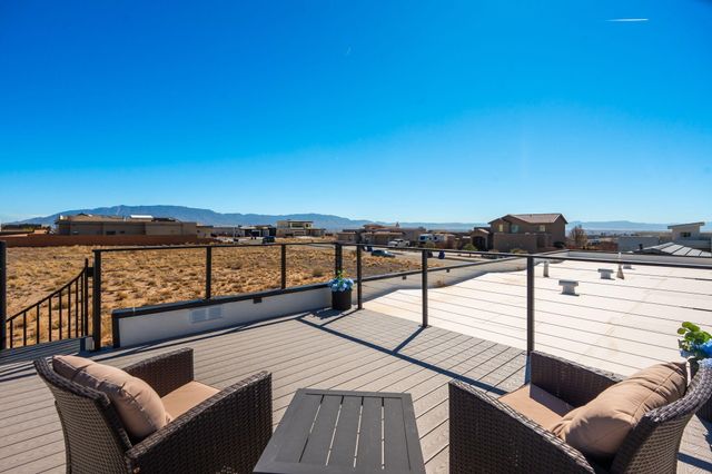 6531 Azor Lane NW, Albuquerque, NM 87120