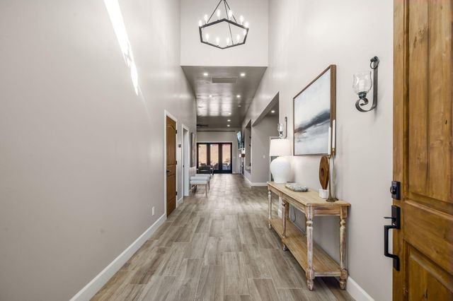 6531 Azor Lane NW, Albuquerque, NM 87120