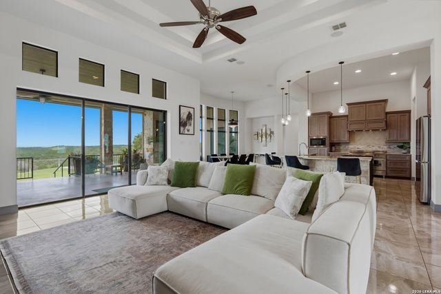 755 Pr 2775, Mico, TX 78056