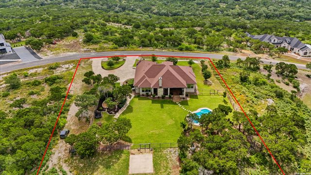 755 Pr 2775, Mico, TX 78056