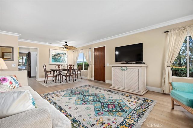 1002 Plover Way, Oceanside, CA 92057