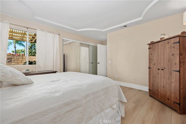 1002 Plover Way, Oceanside, CA 92057
