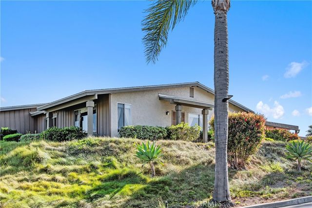 1002 Plover Way, Oceanside, CA 92057
