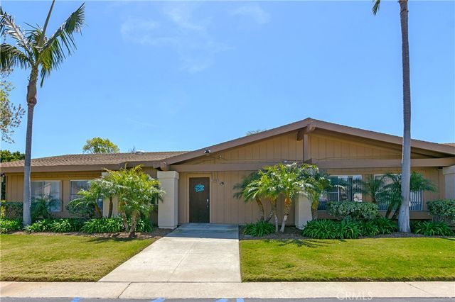 1002 Plover Way, Oceanside, CA 92057