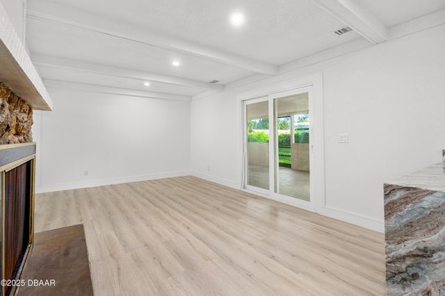 475 E Wisconsin Avenue, Orange City, FL 32763