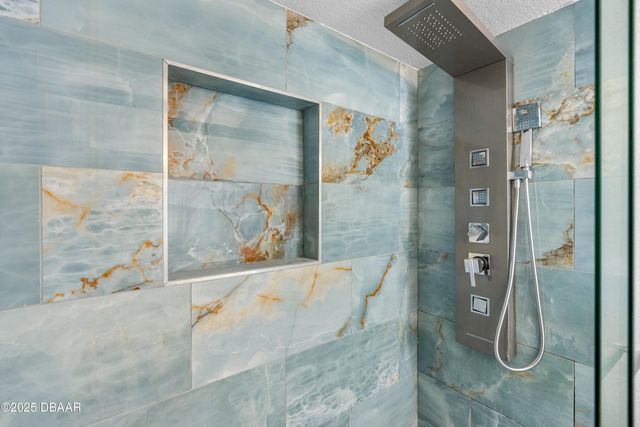 475 E Wisconsin Avenue, Orange City, FL 32763