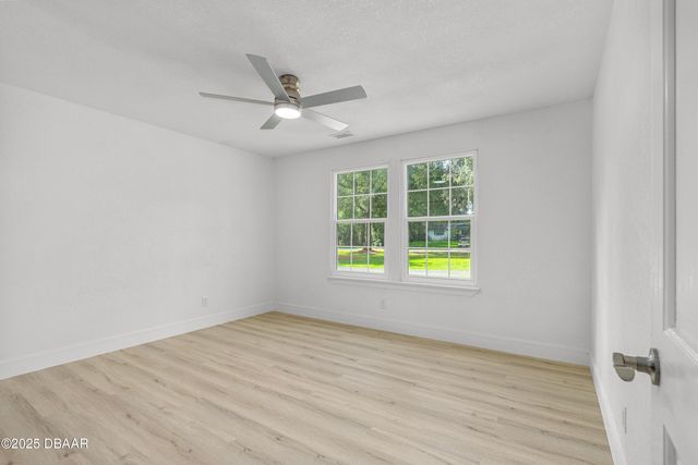 475 E Wisconsin Avenue, Orange City, FL 32763