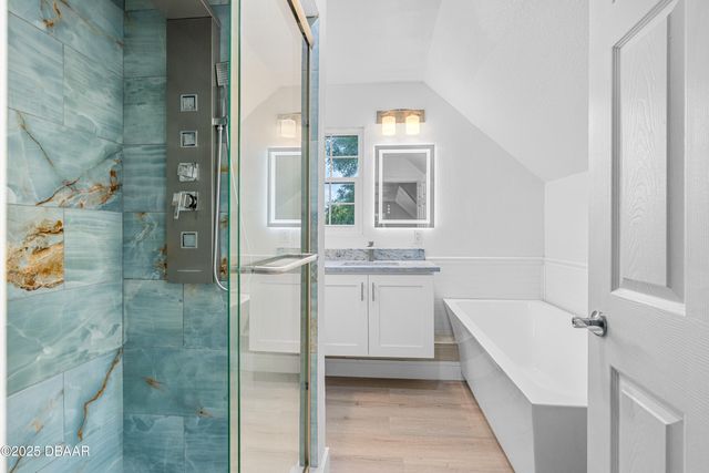 475 E Wisconsin Avenue, Orange City, FL 32763