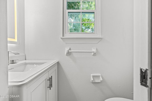 475 E Wisconsin Avenue, Orange City, FL 32763