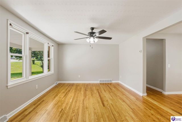 803 Otter Creek Road, Vine Grove, KY 40175