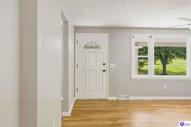 803 Otter Creek Road, Vine Grove, KY 40175