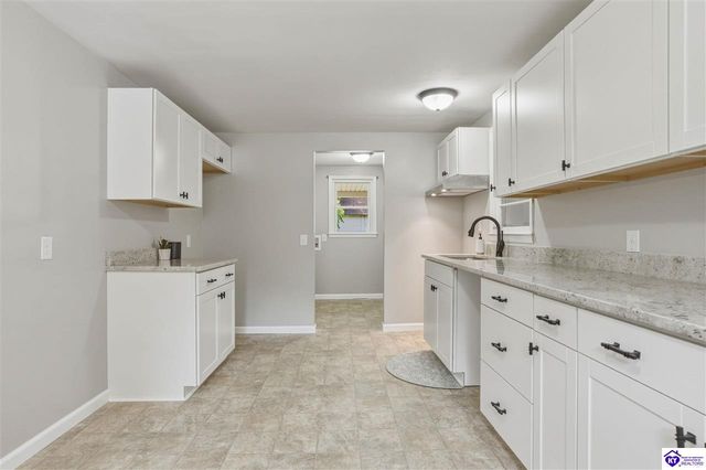 803 Otter Creek Road, Vine Grove, KY 40175