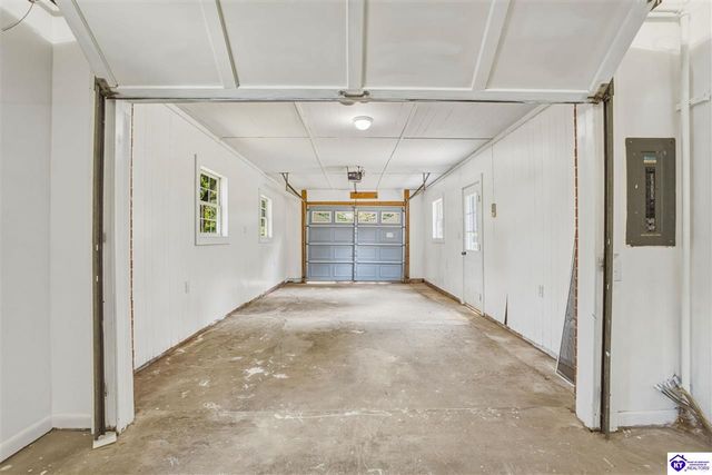 803 Otter Creek Road, Vine Grove, KY 40175