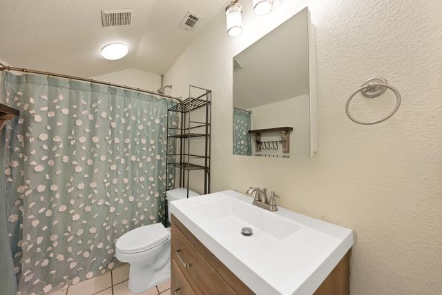 9580 Brockrim Ln Lane, Quinlan, TX 75474