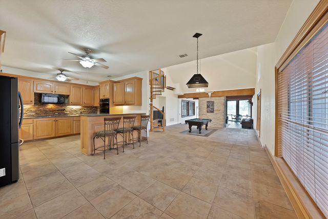 9580 Brockrim Ln Lane, Quinlan, TX 75474