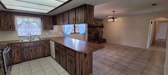 406 Wright St WRIGHT STREET, Inverness, FL 34452