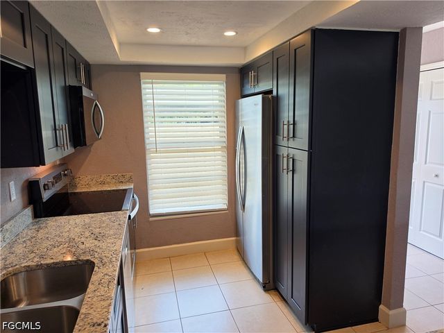 16251 Dublin CIR 102, Fort Myers, FL 33908