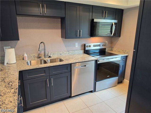 16251 Dublin CIR 102, Fort Myers, FL 33908