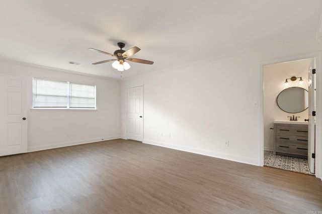 1906 Whitlock Drive, Benton, AR 72015