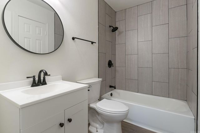 1906 Whitlock Drive, Benton, AR 72015